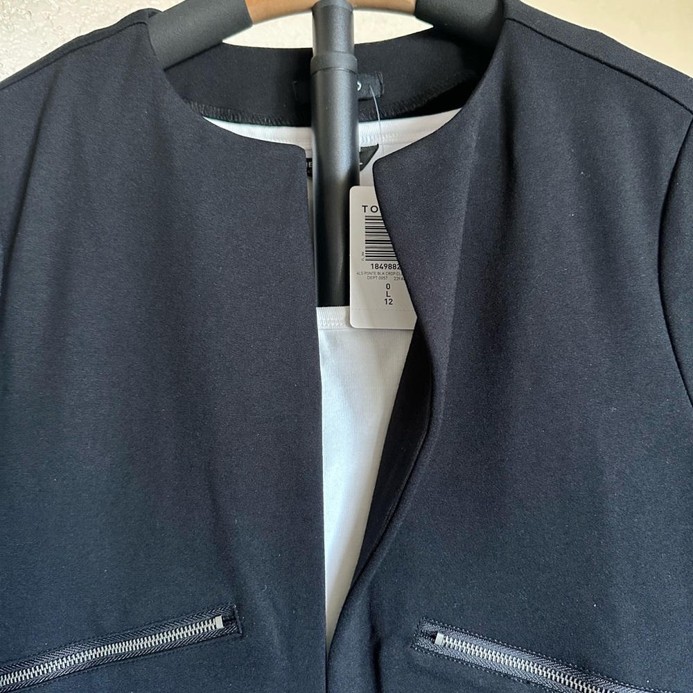 Torrid Women's Black Cropped Jacket Size:0X (12) - Picture 4 of 7